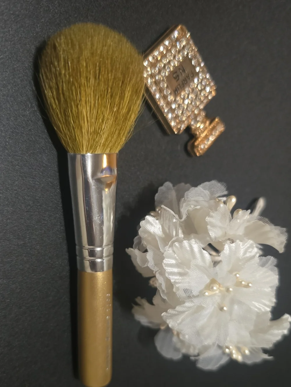 🧚‍♀️Bareminerals RARE Lim Ed. Soft Sweep Cheek Brush NWOTags